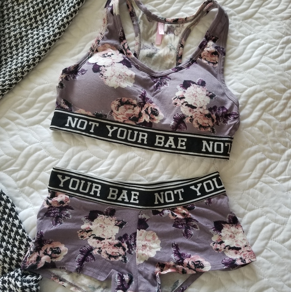 Sports bra / panties set